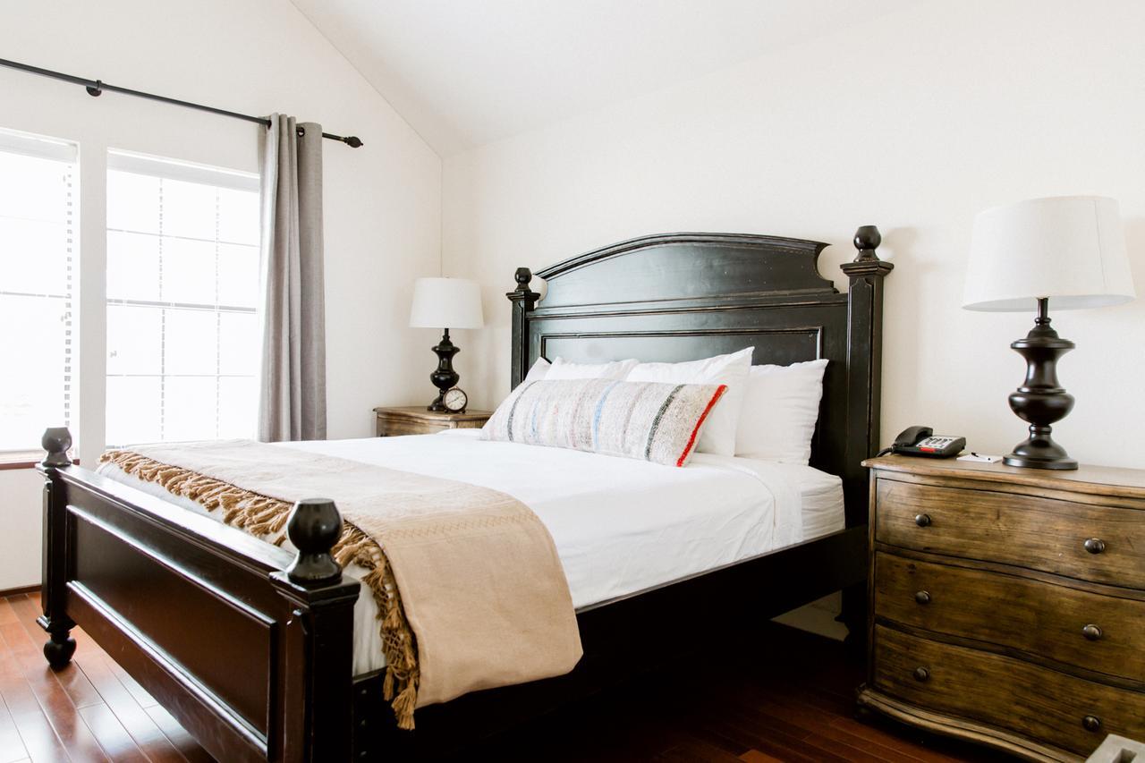 Standard King Room,656839866:JPEG