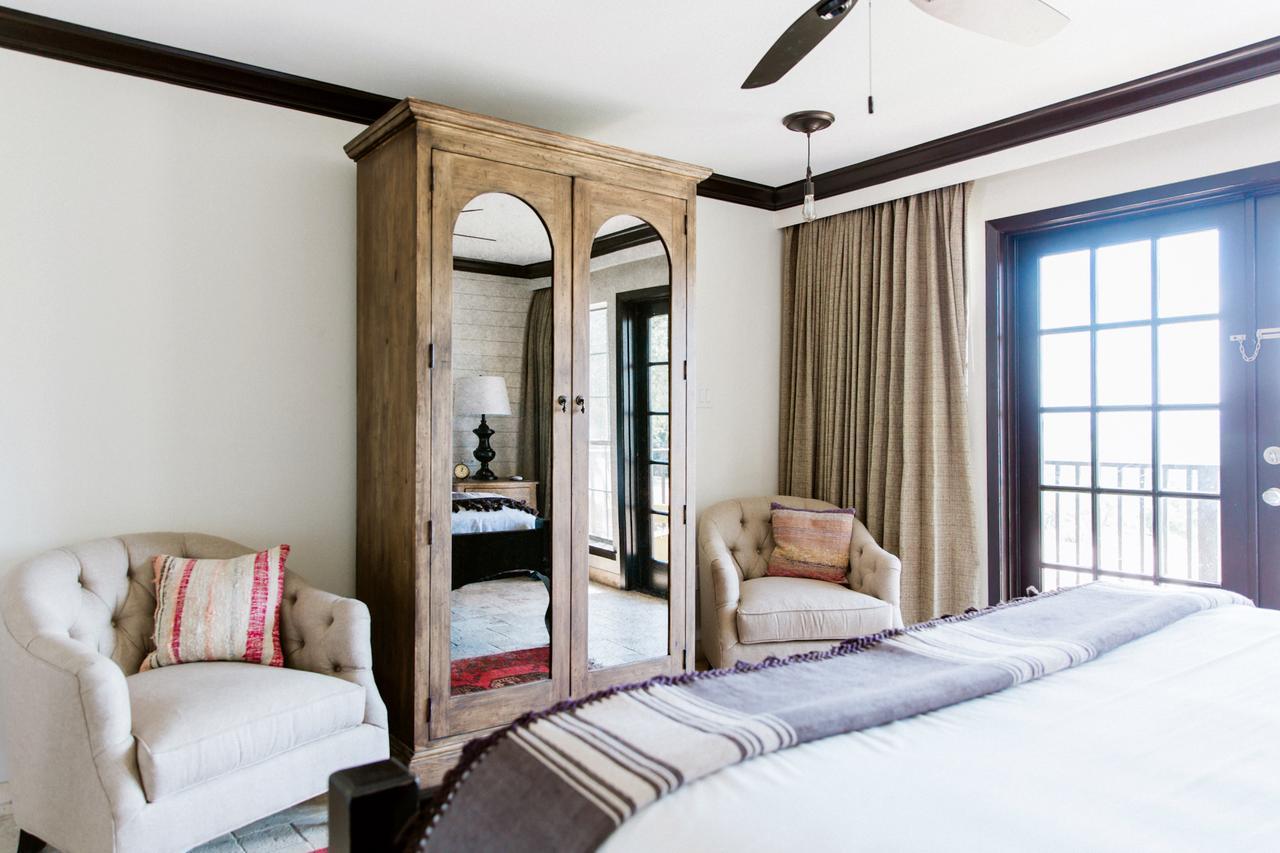 Standard Suite,656840880:JPEG